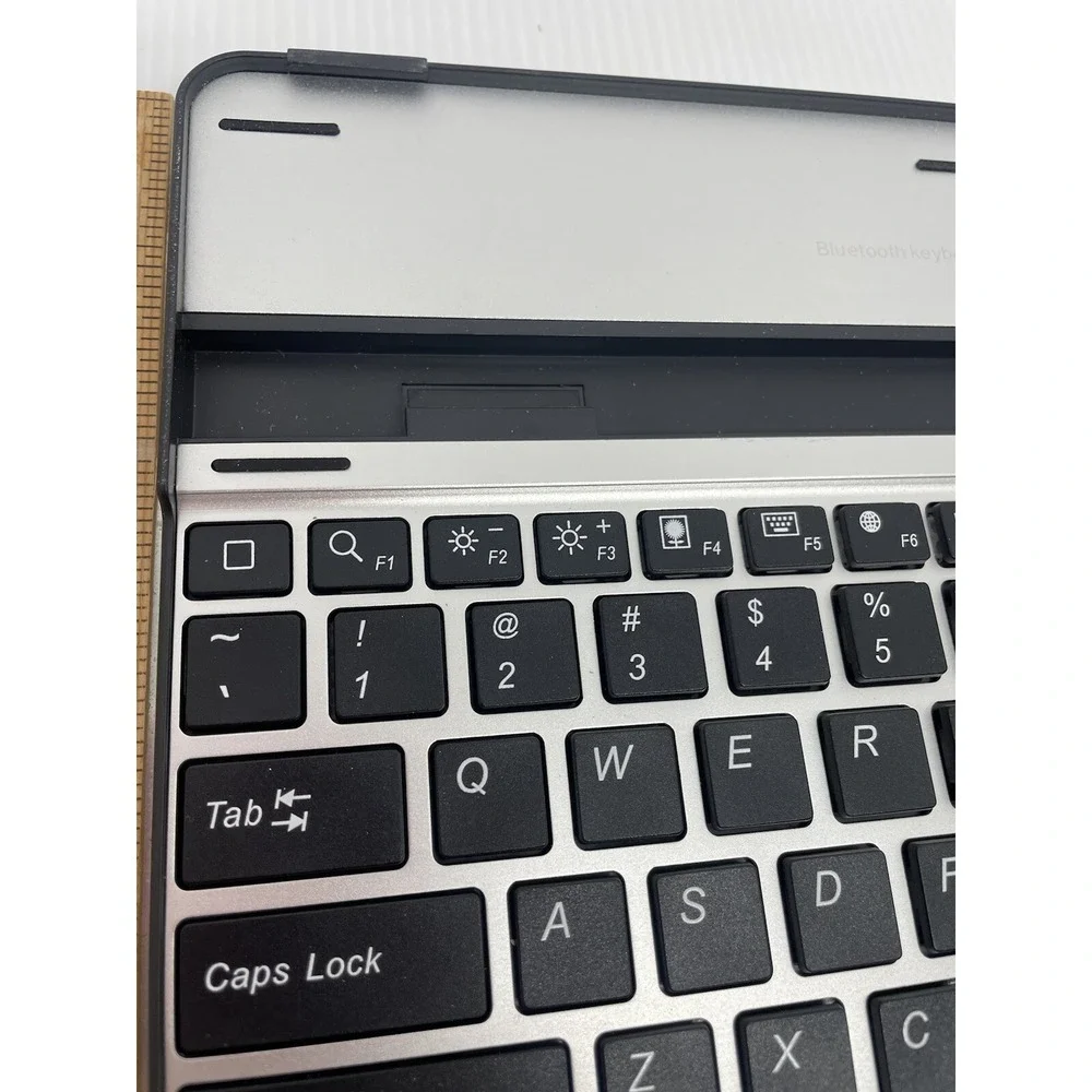 Vintage Impulse Wireless‎ Bluetooth Keyboard For iPad 2 New In Box